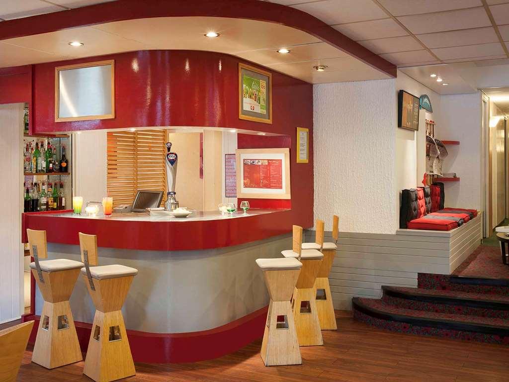 B&B Hotel Orleans Nord サラン レストラン 写真