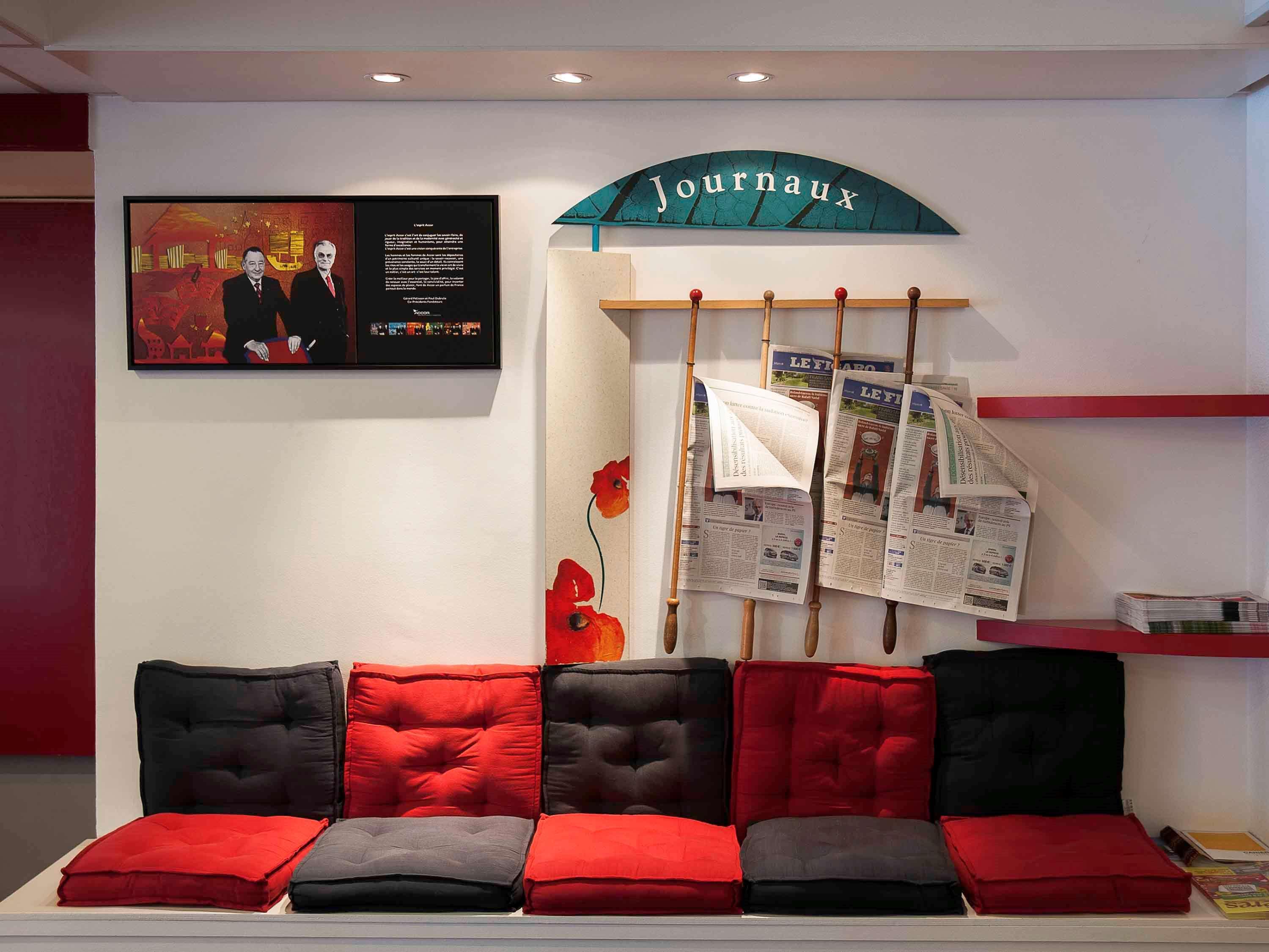 B&B Hotel Orleans Nord サラン エクステリア 写真