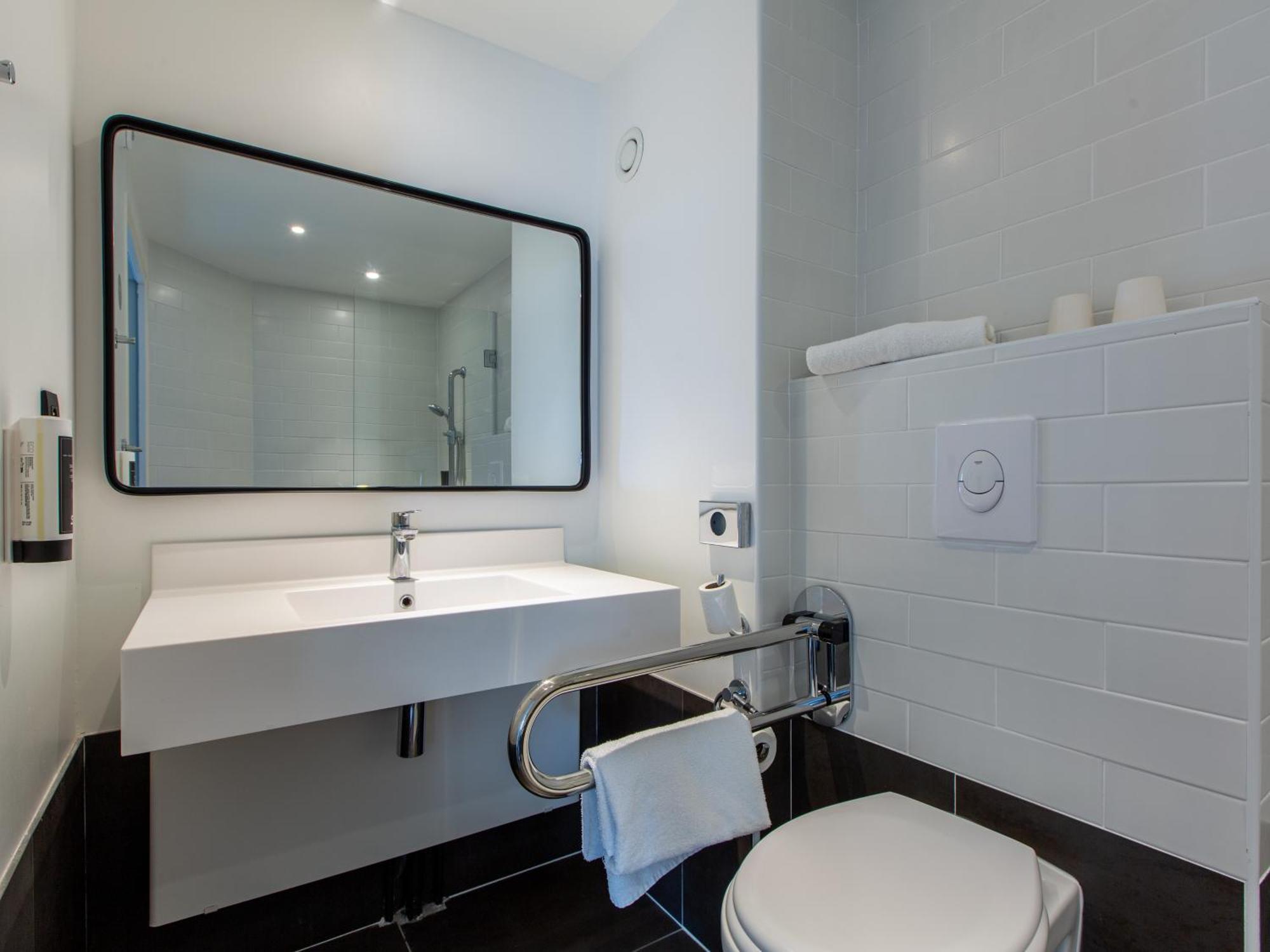 B&B Hotel Orleans Nord サラン エクステリア 写真